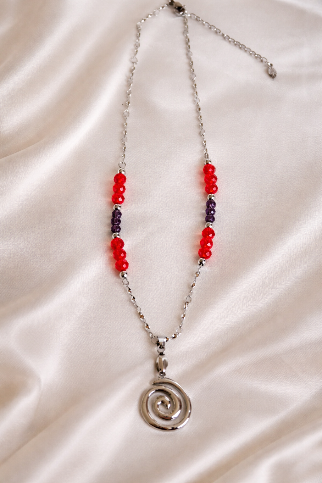 Collier Emma
