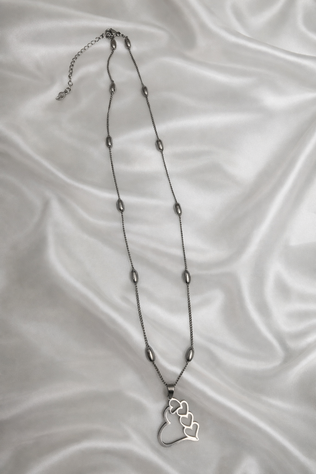 Collier Mila (doré ou argenté)