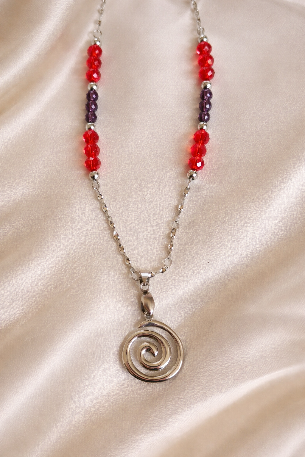Collier Emma