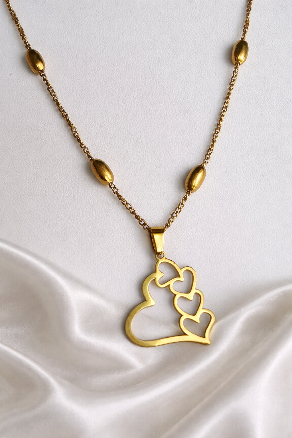 Collier Mila (doré ou argenté)