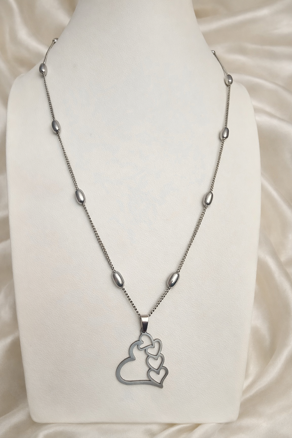 Collier Mila (doré ou argenté)